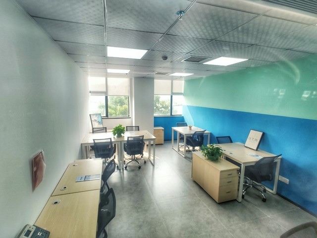 立式数控旋压机工艺